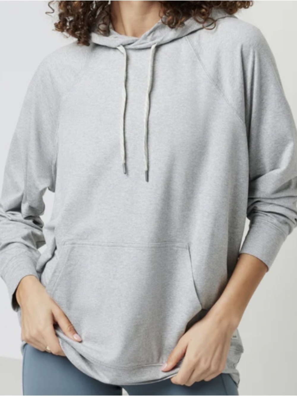 Vuori Halo Oversized Hoodie in Gray Heather